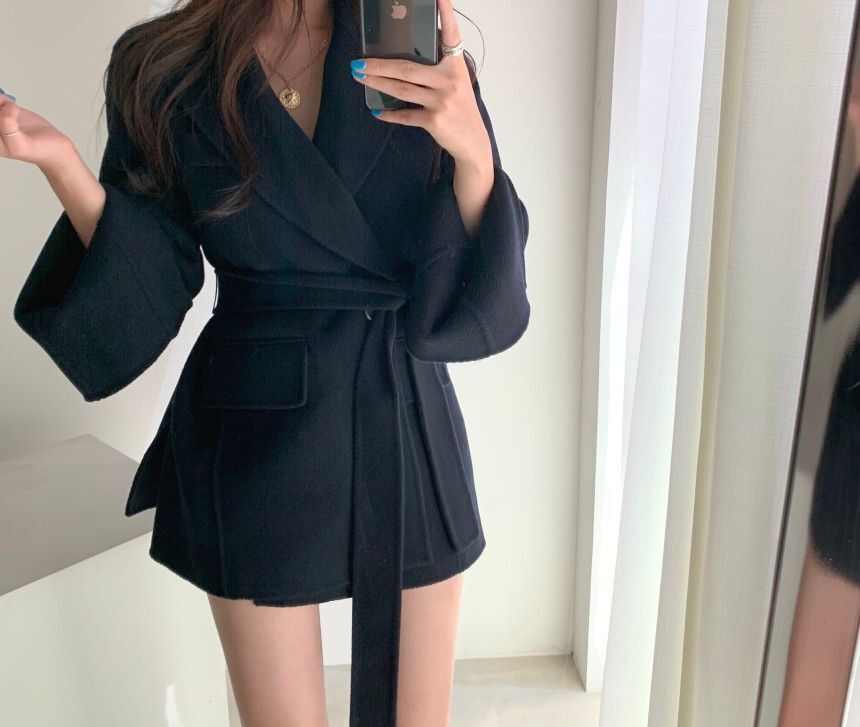 Thin long sleeve woolen coat