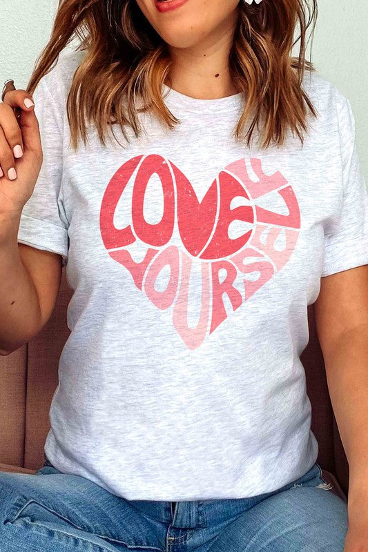 PLUS SIZE - LOVE YOURSELF HEART Graphic T-Shirt